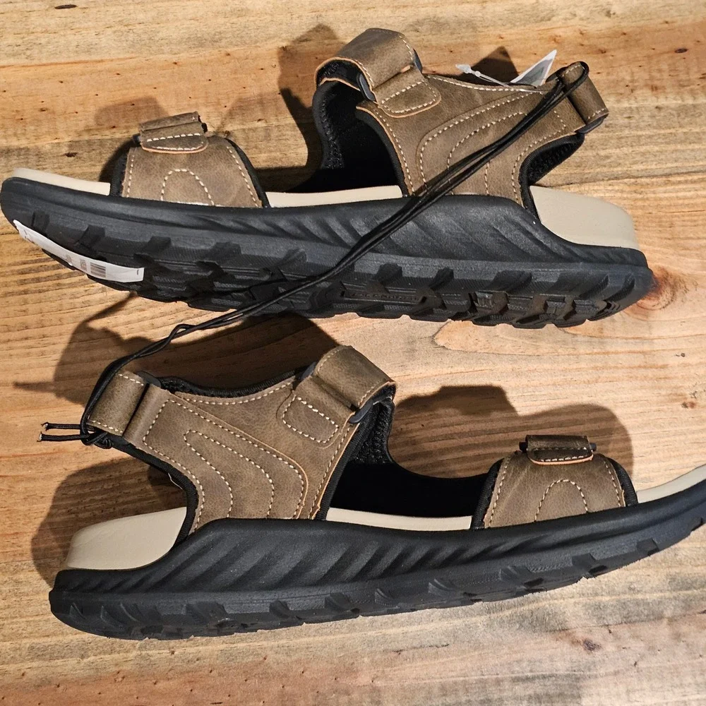 St. Johns Bay Mens Huron Sport Sandals Tan Brown Adjustable Straps 8M